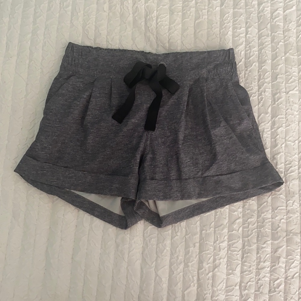 grey lululemon shorts